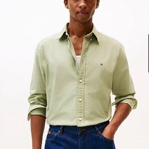 Tommy Hilfiger Men's Sage Green Casual Shirt